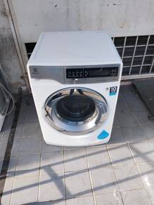 Electrolux front load washing machine washer 11.0k