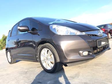 Honda Jazz Hybrid HYBRID in Muar, JHR