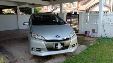 Toyota Wish S in Kuantan, PHG