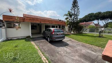 Bungalow House For Sale in Klang,SGR