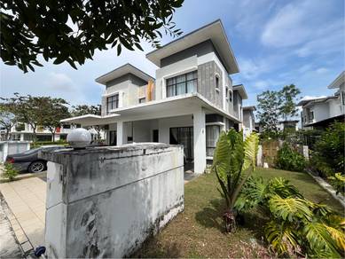 Semi-Detached House For Sale in Semenyih,SGR