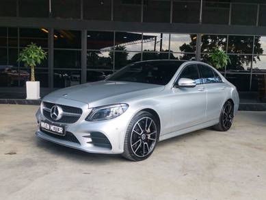 Mercedes Benz C300 300 AMG LINE in Kajang, SGR