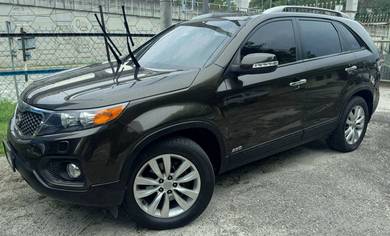 Kia Sorento  in Sri Damansara, KUL