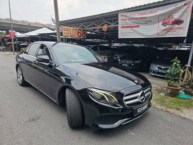 Mercedes Benz E200 200 AVANTGARDE (CBU) in Gombak, KUL