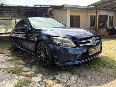 Mercedes Benz C200 200 AVANTGARDE (CKD) in Petaling Jaya, SGR