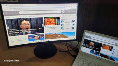Samsung Curved LED Monitor LC24F392FH