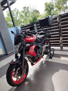 Kawasaki ER-6n