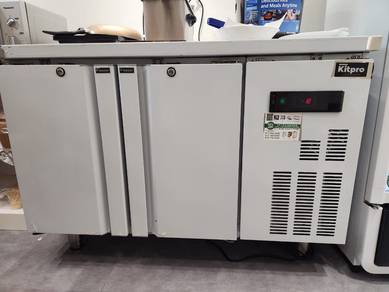 commercial kitchen equipment