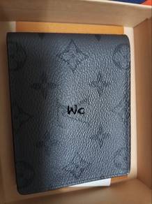 LV monogram grey eclipse walkwt