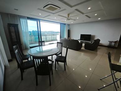 Condominium For Sale in Harrington Suites