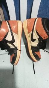 nike orange