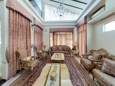 Bungalow House For Sale in Bukit Jelutong,SGR