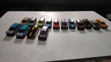 Toy cars nak beli boleh pm