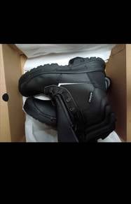 kasut safety ABOUTBLU original for sale 