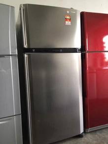 Sharp 2 doors big fridge Peti Sejuk Ais
