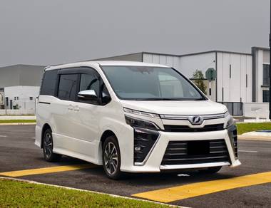 Toyota Voxy ZS KIRAMEKI in Johor Bahru, JHR