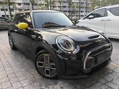 Mini Cooper SE in Seri Kembangan, SGR