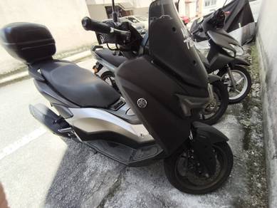Yamaha NMAX