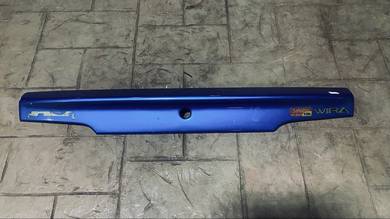 Ducktail Wira