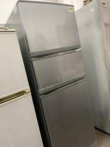 Elba 3 doors small fridge Peti Sejuk Ais