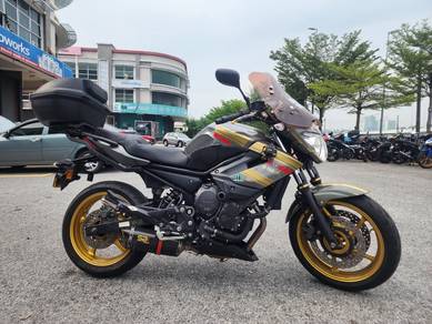 Yamaha XJ6