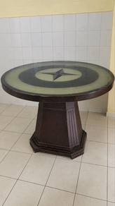 Round Dining Table
