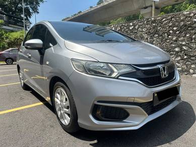Honda Jazz S in Puchong, SGR