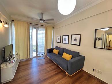 Condominium For Sale in Putra Place