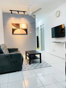 Apartment For Rent in Mentari Court