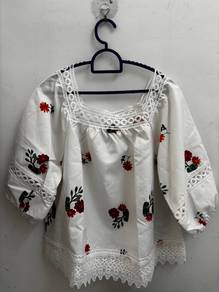 White Floral Embroidery Blouse Size S