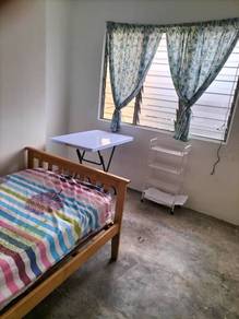 Flat For Rent in Pangsapuri Sri Ara ( Vista Damansara )