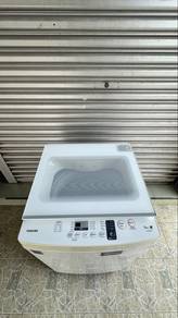 Mesin basuh 8KG Fully Auto Brand Toshiba