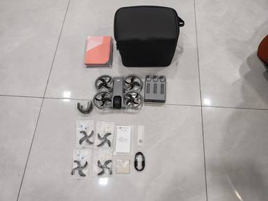 DJI Avata 360 FLY MORE COMBO
(Drone Only）without c