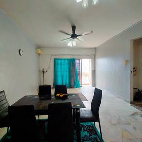Condominium For Sale in Petaling Indah Condominiums