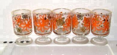 1980s Vintage Footed Glass Set of 5