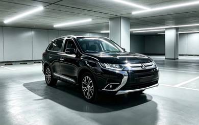 Mitsubishi Outlander 2.0 AWD in Johor Bahru, JHR
