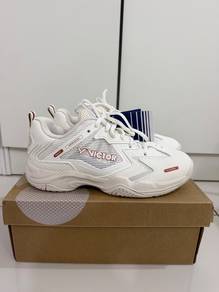 VICTOR badminton shoes
