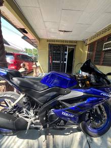 Yamaha R15