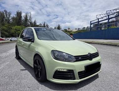 Volkswagen Golf R in Sungai Besi, KUL