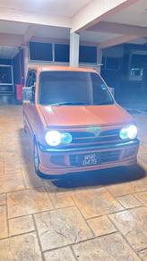 Perodua Kenari EZ AERO in Kuantan, PHG