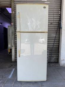 2 Door LG Peti ais Fridge 450Ltrs