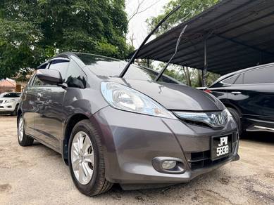 Honda Jazz Hybrid (HYBRID) in Muar, JHR