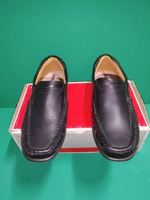 ITEM BARU_Casual Shoes RED IN Black size 7us