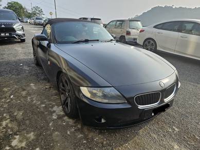 BMW Z4 coupe (CBU) in Selayang, SGR