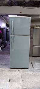 Refrigerator fridge 2d Hitachi peti ais peti sejuk