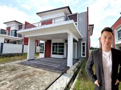 Bungalow House For Sale in Cheng,MLK