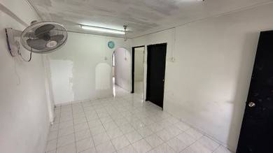 Flat For Sale in Taman Intan Baiduri
