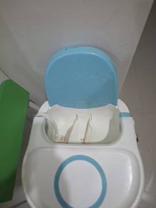 Baby booster seat
