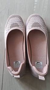Slazenger Women's Slip-On Knit Shoe (Brand New)