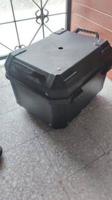 Storage box